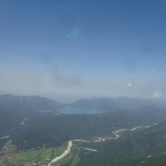 Flugwegposition um 13:04:34: Aufgenommen in der Nähe von Garmisch-Partenkirchen, Deutschland in 2512 Meter